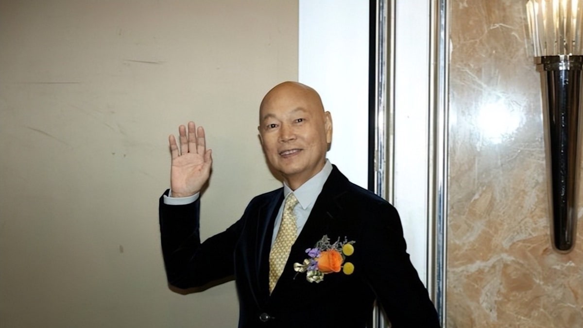 罗家英每月医药费过万,80岁仍不敢退休:怕老了凄凉